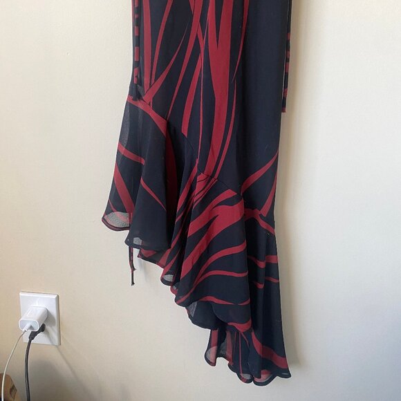 Women's Black and Red Dress - Picture 2 of 4